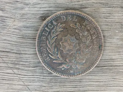 Moneda antigua de centésimos de Paraguay
