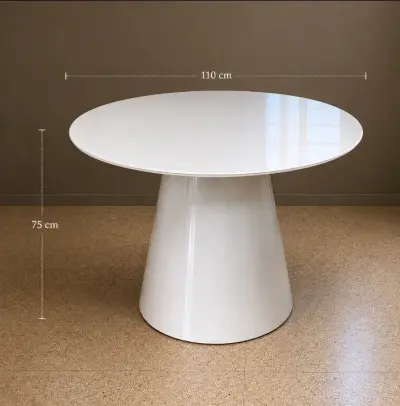 Mesa Redonda de Diseño Moderno
